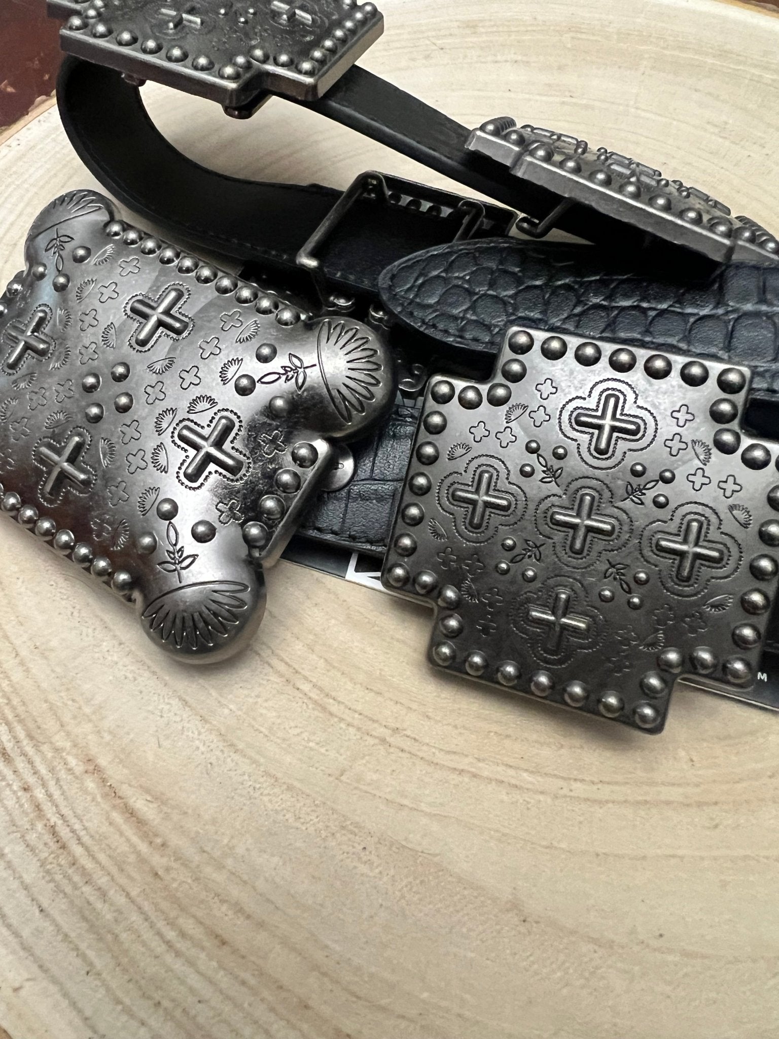 Black Gator Genuine Leather Cross Concho Belt